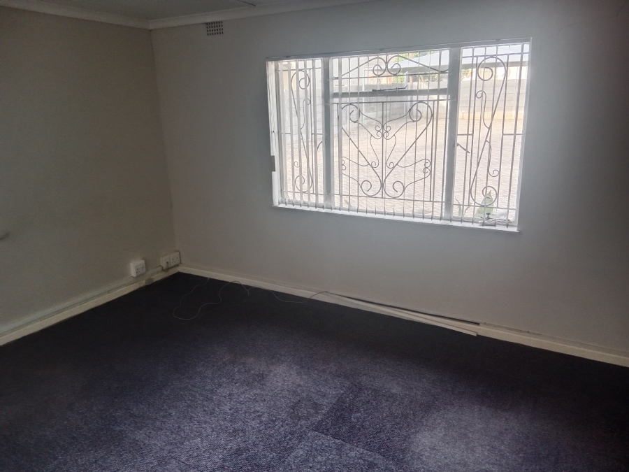 To Let 0 Bedroom Property for Rent in Wellington Central Western Cape